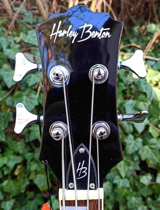 Nowa gitara basowa HB-60 WB Hollow Body