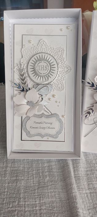 Kartka komunijna w pudełku