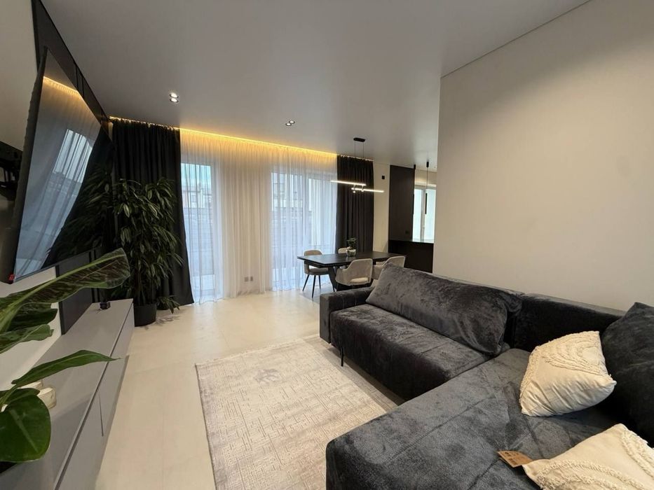 Котедж з ремонтом у КМ JAGUAR, Щасливе