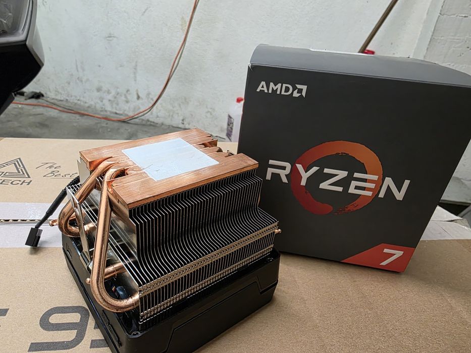 AMD Wraith prism cooler