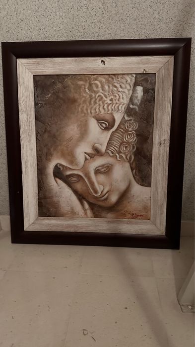Quadro com moldura em madeira