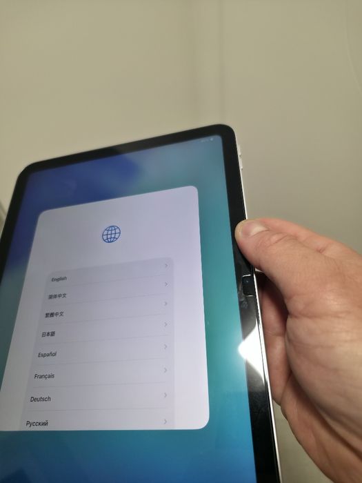 iPad 11 (А16). 128GB 2025 рік. Silver. Як новий Без обмежень. Батарея 4 цикли. Гарантія