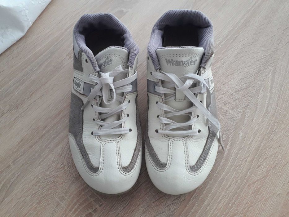 Buty sportowe Wrangler roz.36 (22cm)