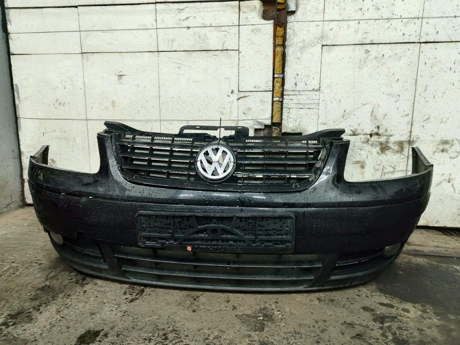 Продам бампер фольц туран