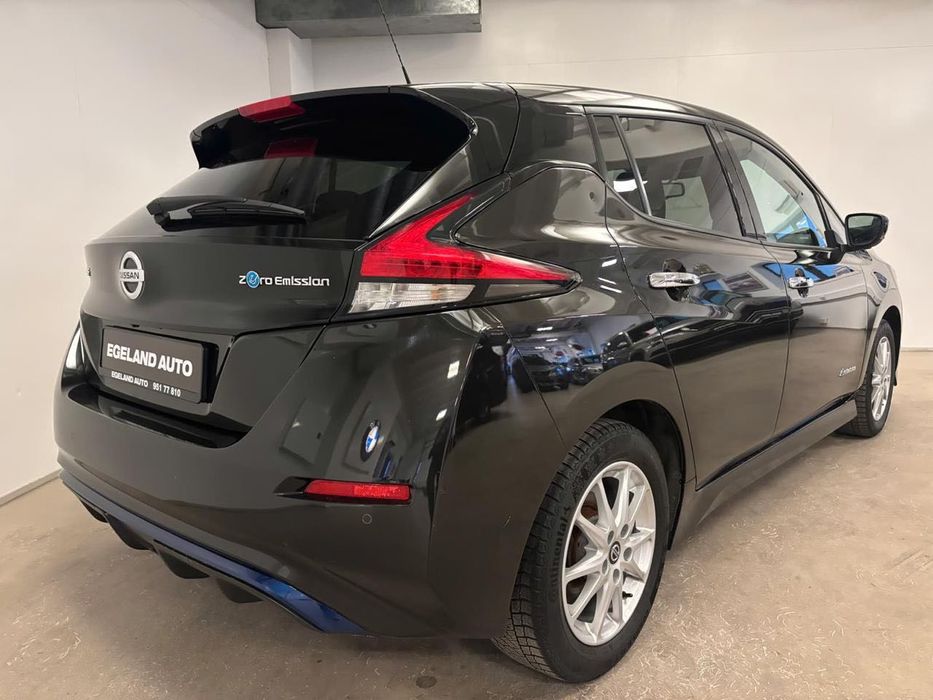 Nissan Leaf 2018 року з Європи