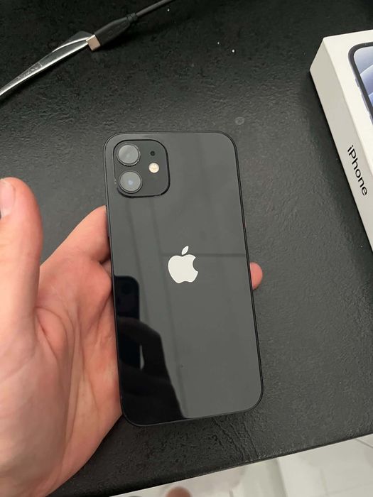 iphone 12 64gb w dobrym stanie