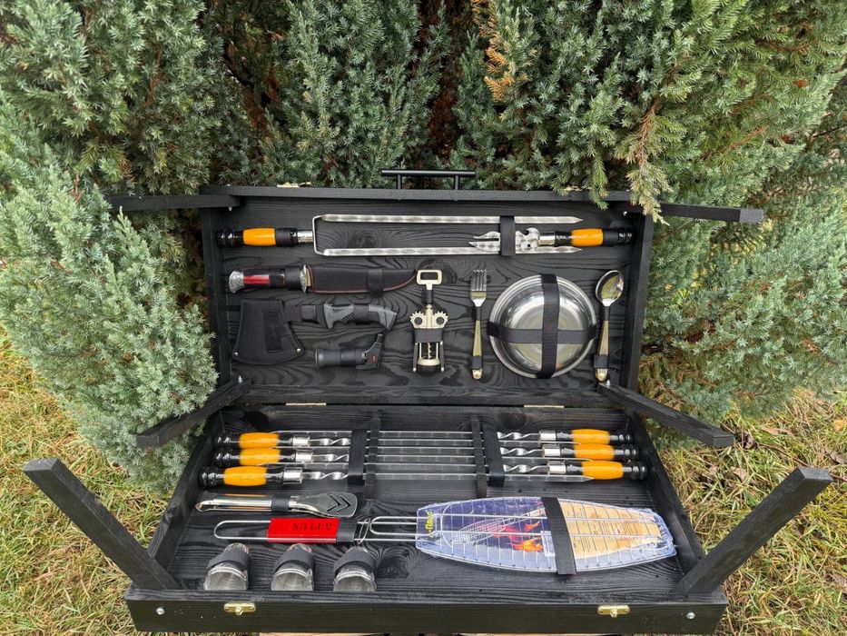 Набор шампуров на подарок мужчине в деревянном кейсе