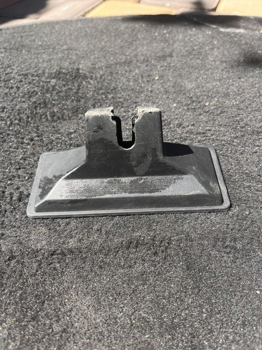 Захисна накладка замку багажника ford fusion 2014