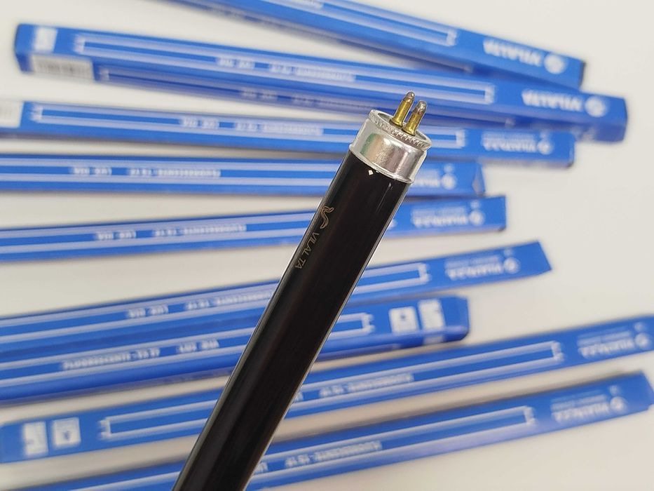 10 lâmpadas de luz negra