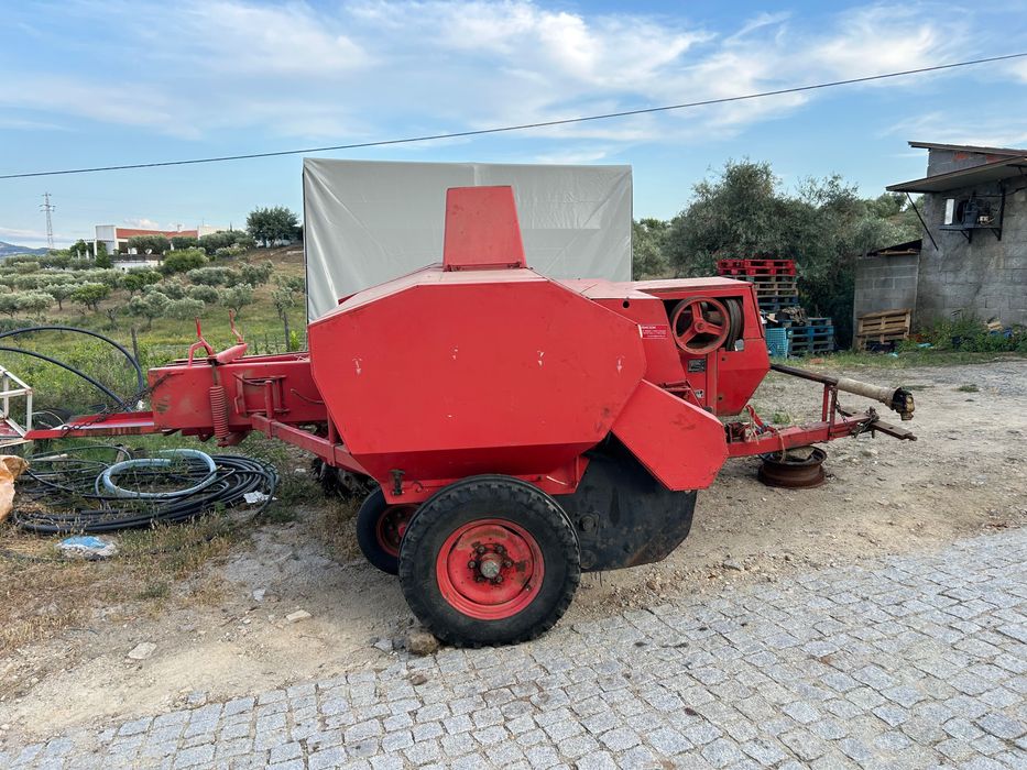 Enfardadeira e cegadeira