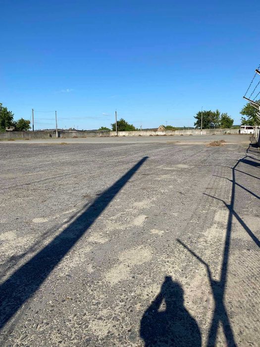 Оренда  відкритих складів / асфальтованих площадок / в м. Васильків