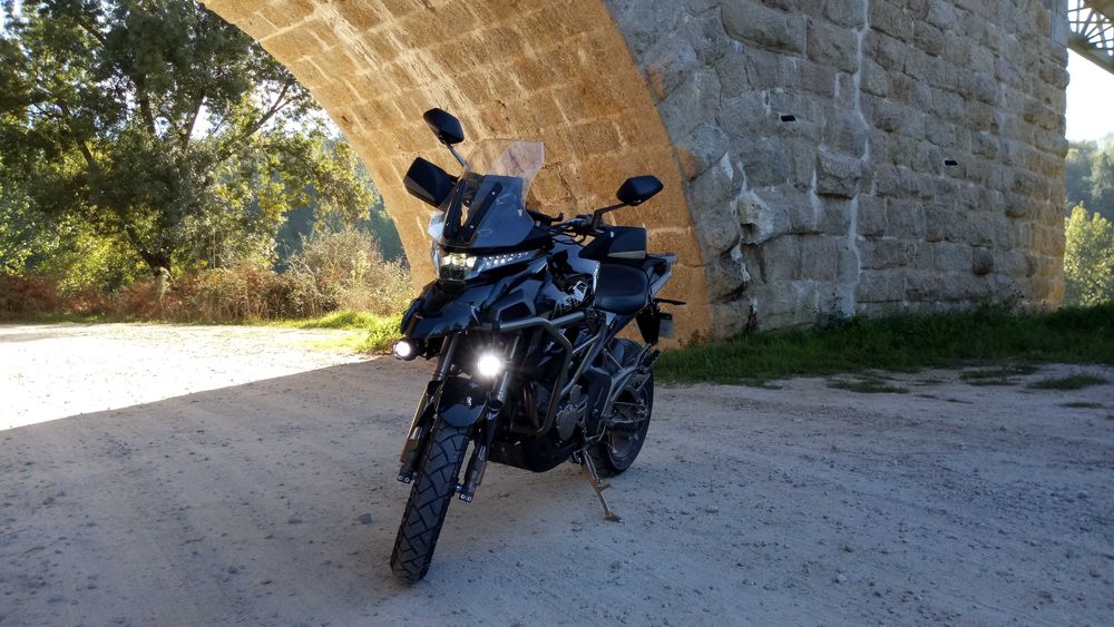 Zontes 310 T2 impecável