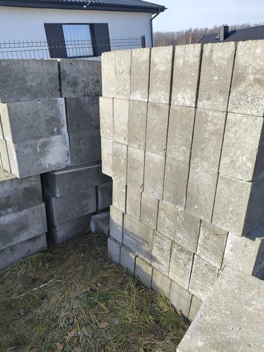 Bloczki betonowe B20