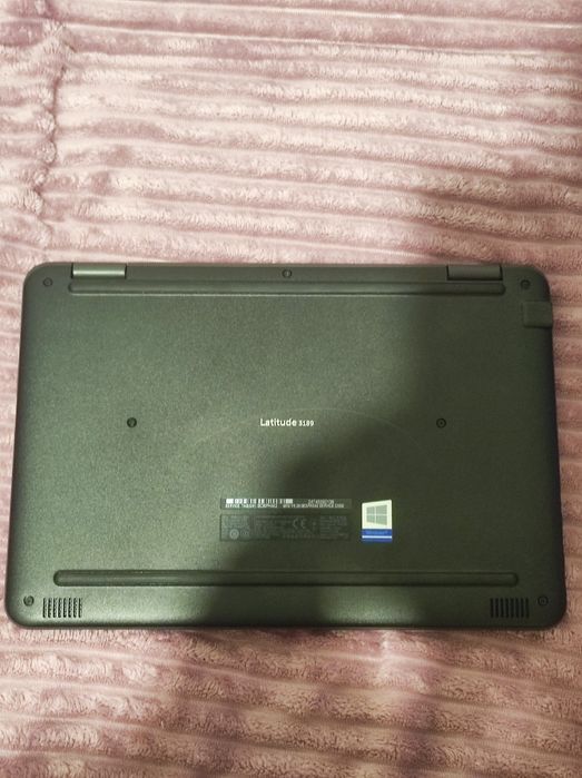 Продам сенсорний ноутбук dell latitude 3189