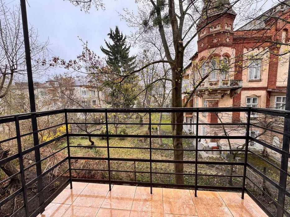 Оренда 4 кім. квартири в елітній частині міста. вул. Дорошенка - Львів