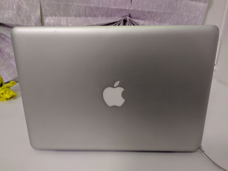Macbook pro 13"!