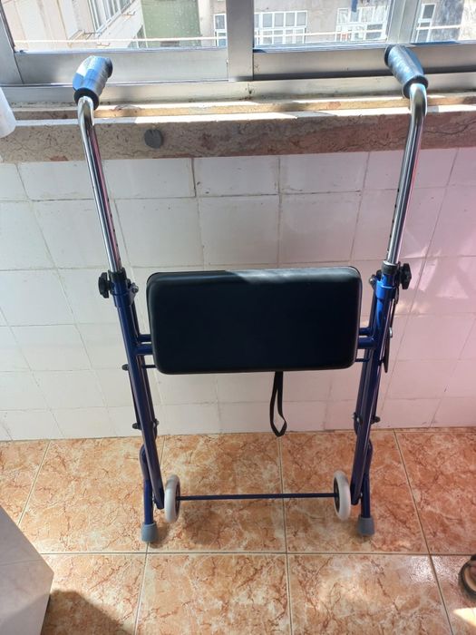 Andarilho para idosos