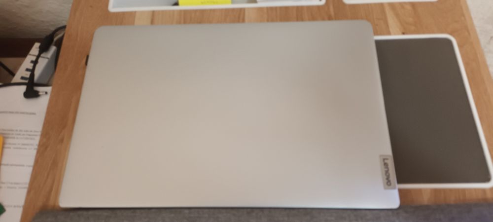 Portatil Lenovo super conservado