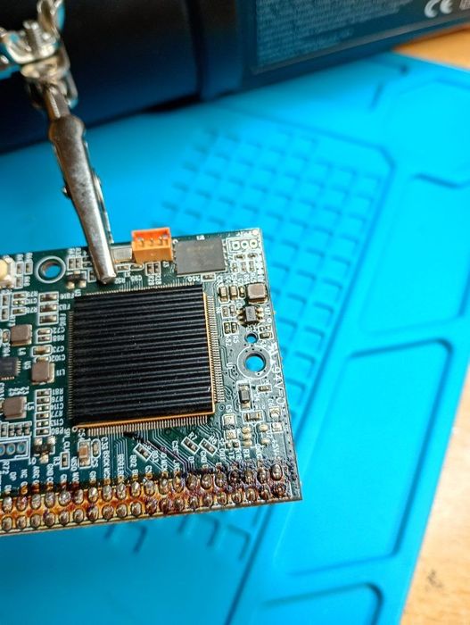 Naprawa płyt głównych, zasilania w piecach C.O, pompach ciepła, AGD