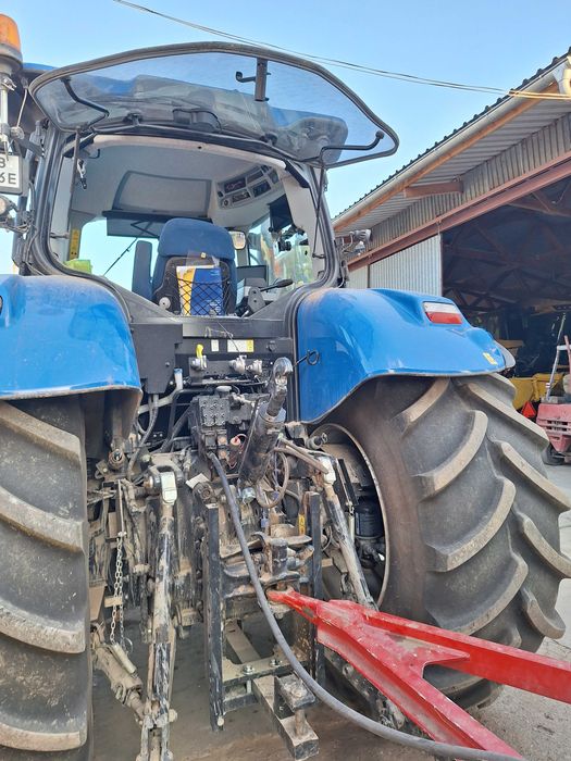 New Holland T7 230