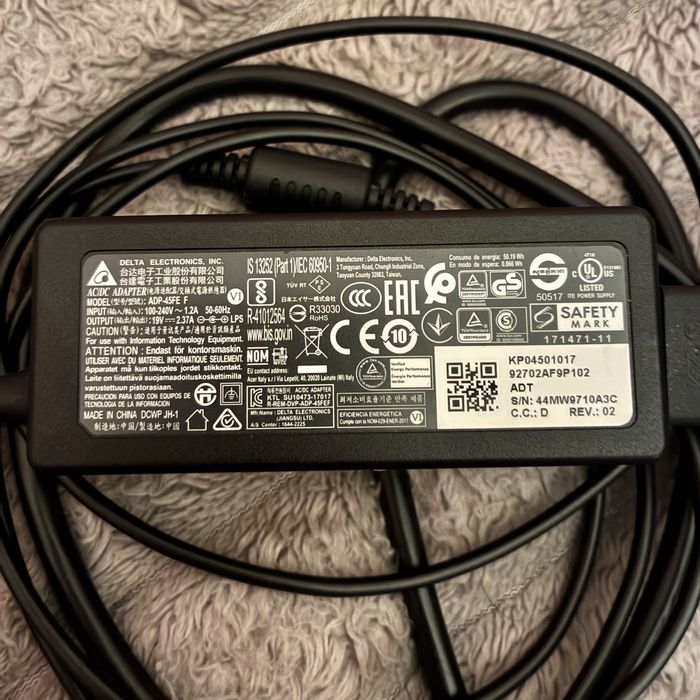 Ноутбук Acer Aspire 3 15,6 ssd128 озу4gb б/у в дуже гарному стані