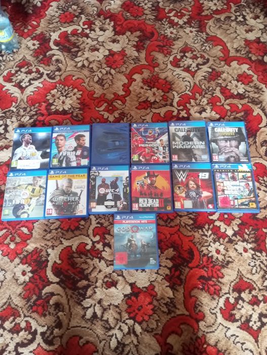 PS 4про  1 терабайт пам'яті 2 ревізія (не прошита)
