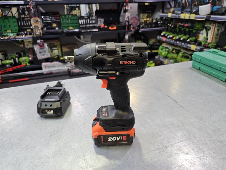 Мощный Гайковерт Stromo AWA20 +4.0Ah акб +з.у 600Nm