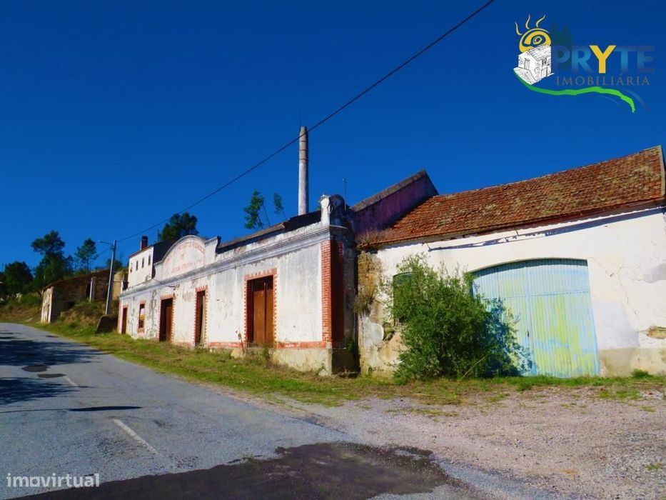 Imóvel com grande potencial para investimento situado perto da Sertã