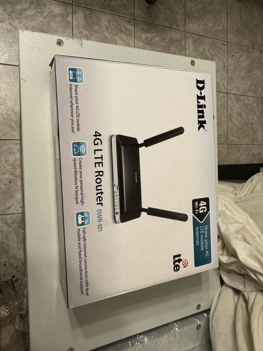 Router 4G LTE D-Link DWR-921