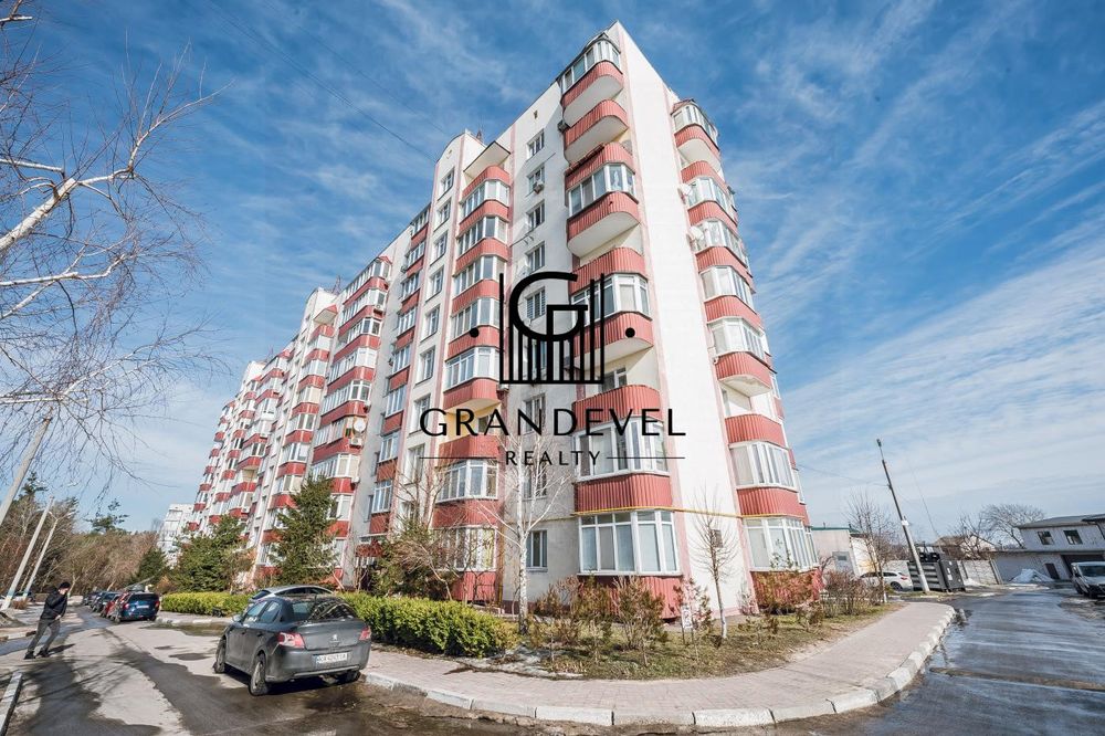 Продається 2к квартира вул. Сосновий, Обухів, Видубичі
