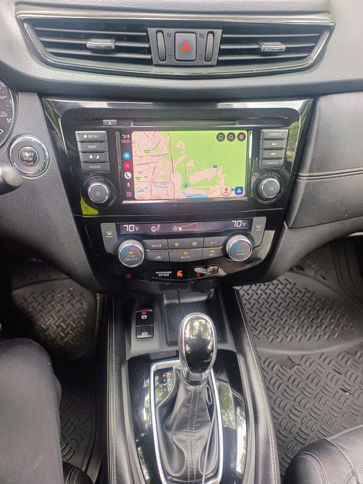 Nissan rogue SL 2018