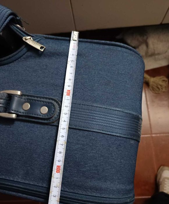 Mala de Viagem JAGUAR – Grande (50×23×68 cm) – Usada 1 vez | Impecável