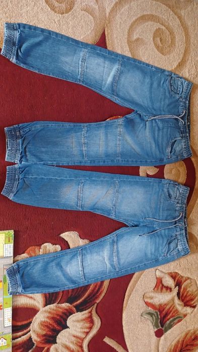 Джинси на хлопчика підлітка