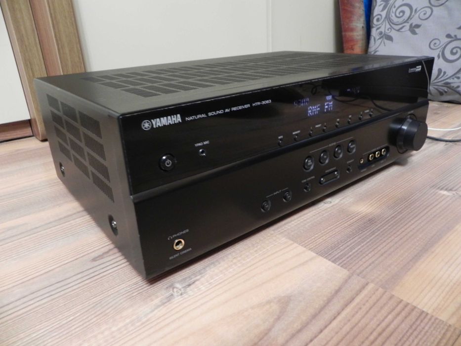 Amplituner Yamaha HTR-3063