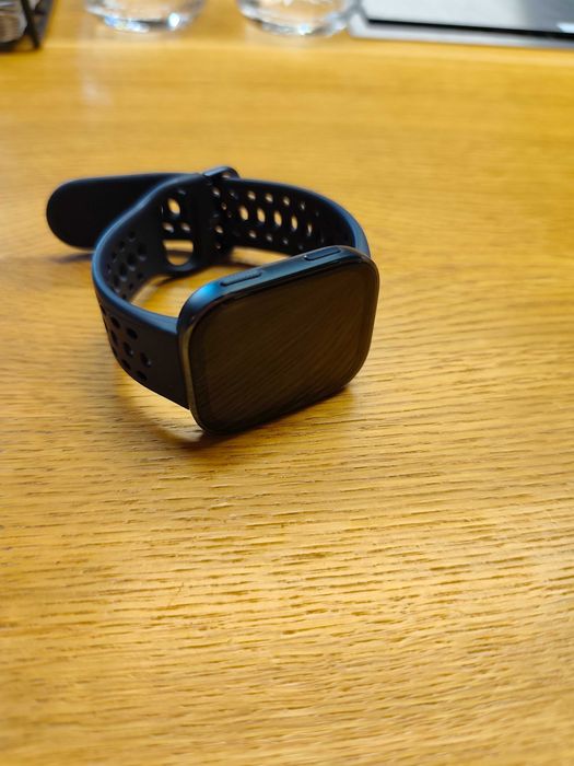 Smartwatch Amazfit Bip 6 Czarny