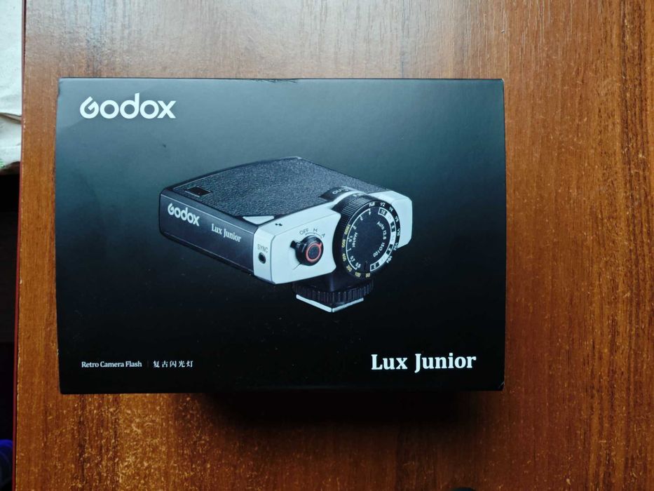 Ретро-спалах для фотокамери Godox Lux Junior