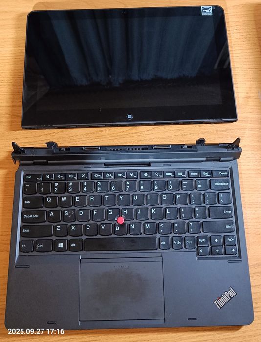 Lenovo ThinkPad HELIX Multi-touch UltraBook i5-3427U