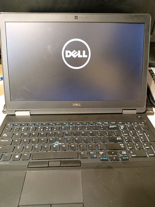 Dell Precision 3510 256 gb