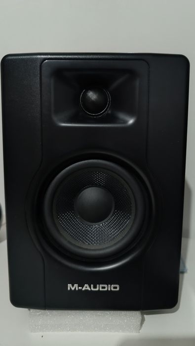 M-Audio bx4 (monitores de estúdio)
