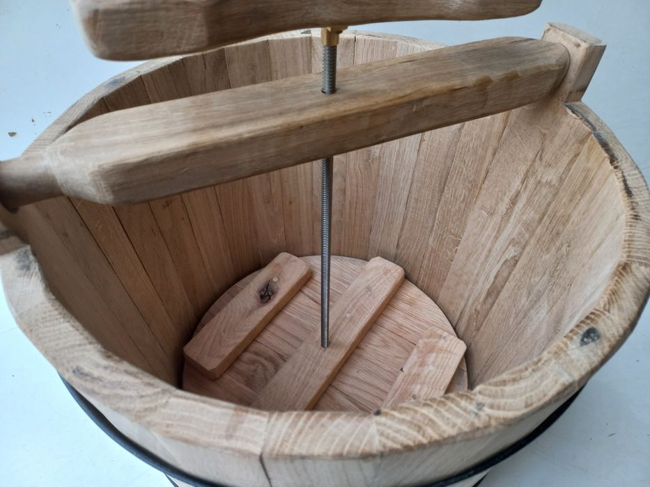 Beczka dębowa węgierska 25 litrów Kiszienie kapusty Manufaktura Polska