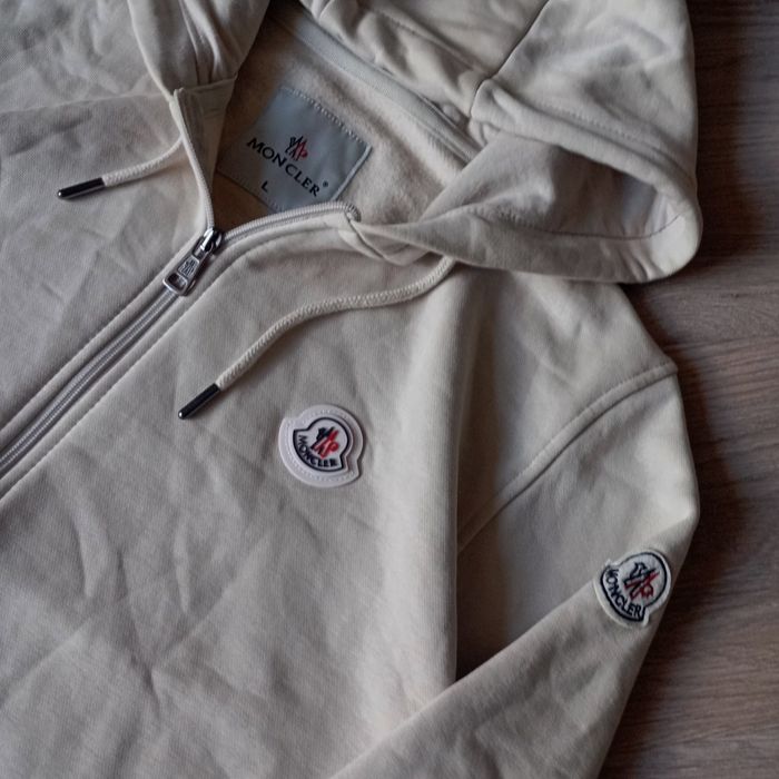 Зипка Moncler оригінал