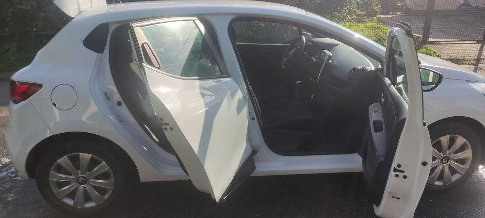 Автомобіль Рено Кліо