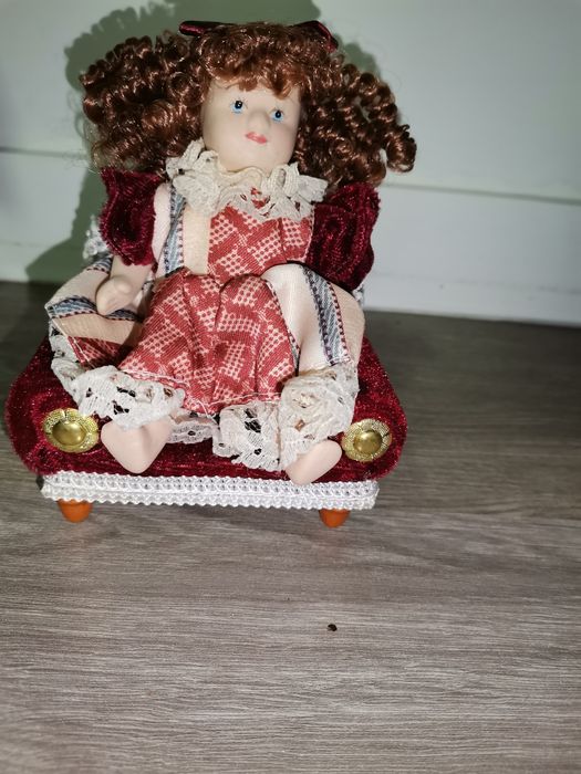 Bonecas de porcelana