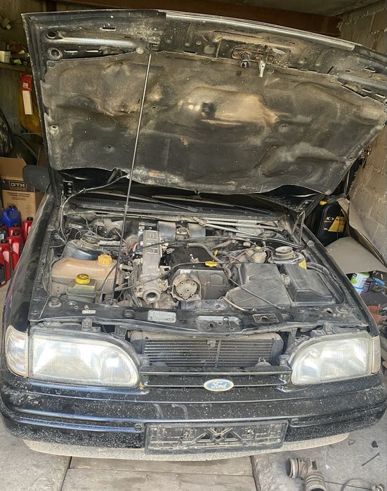 Розбираю Ford Scorpio 1992