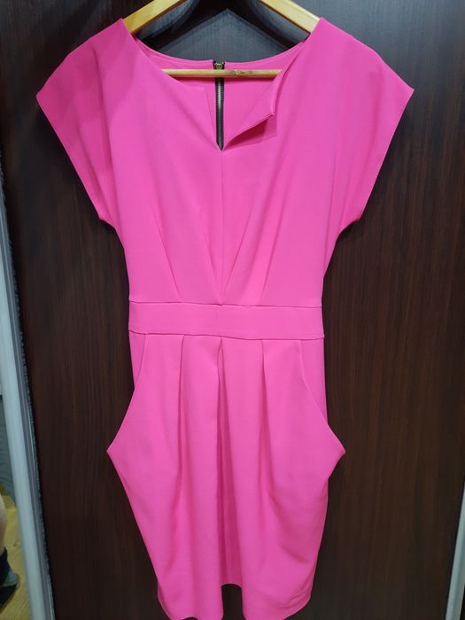 Sukienka kolor żywa fuksja roz.36