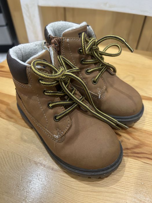 Buty zimowe roz. 23