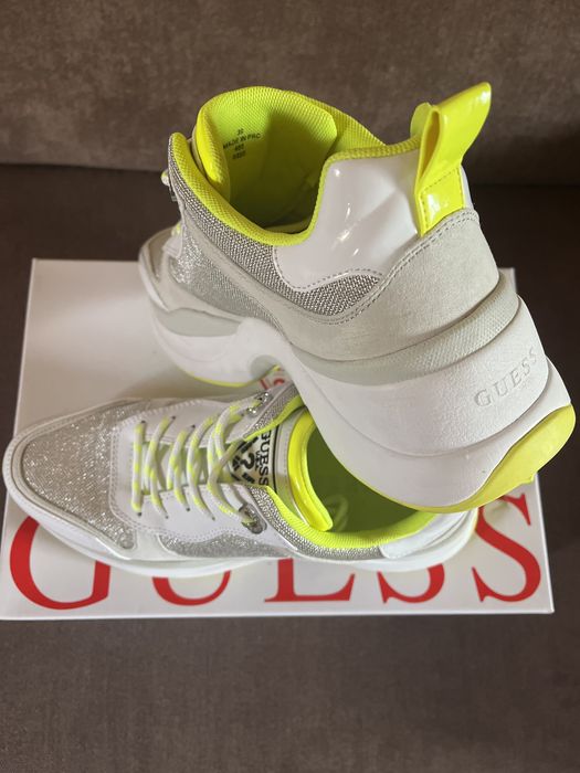 GUESS Sneakersy „Juless” model:FL7JUS FAB12 | Juless