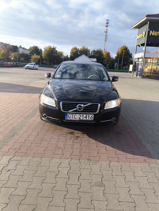 Volvo S80