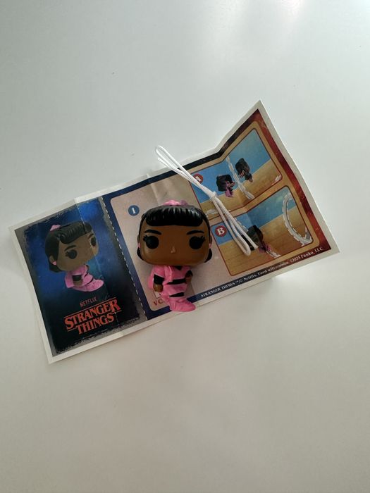 Фігурка Еріка Кіндер Джой