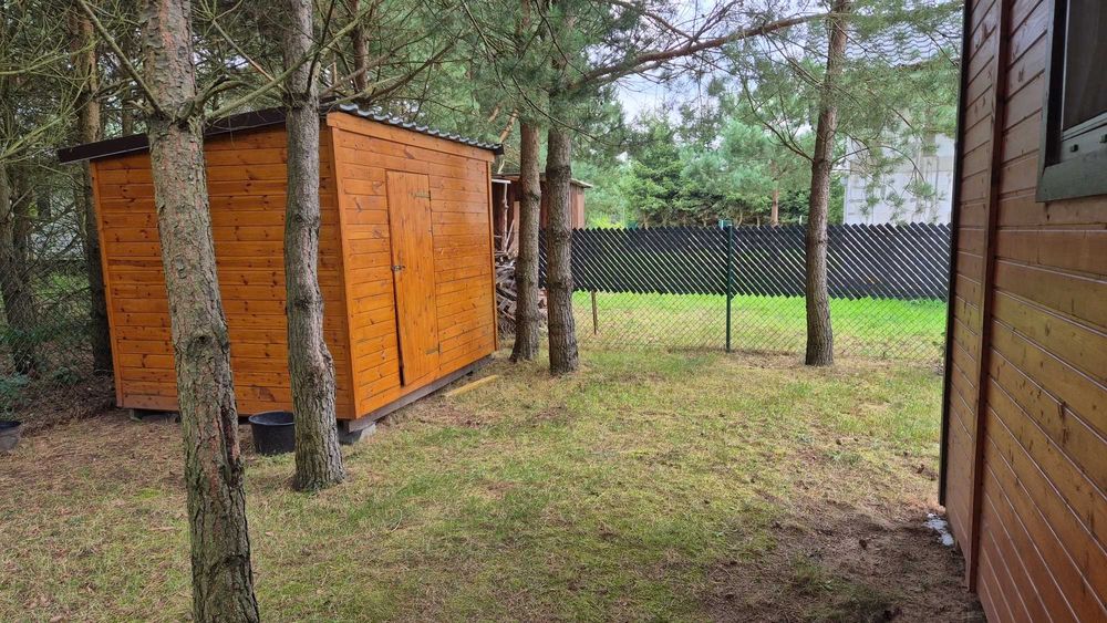 działka nad jeziorem Dramienko  z domkiem letniskowym